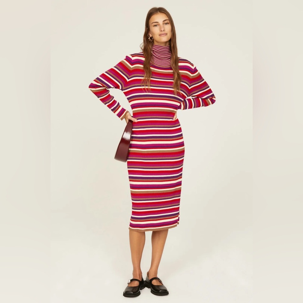 Lisa Says Gah Striped Ribbed Turtleneck Midi Dress in Pink, Red, White